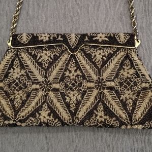 Beaded shoulder purse
